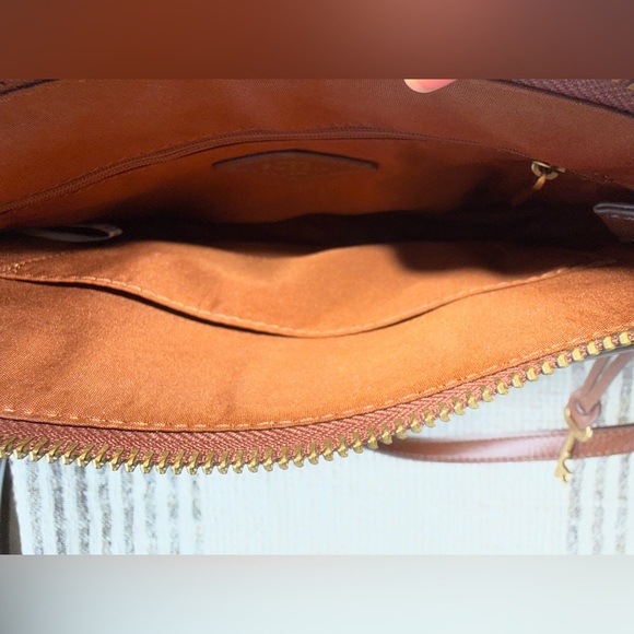Fossil Farrah Leather Crossbody Bag Brown Like New - Picture 8 of 10